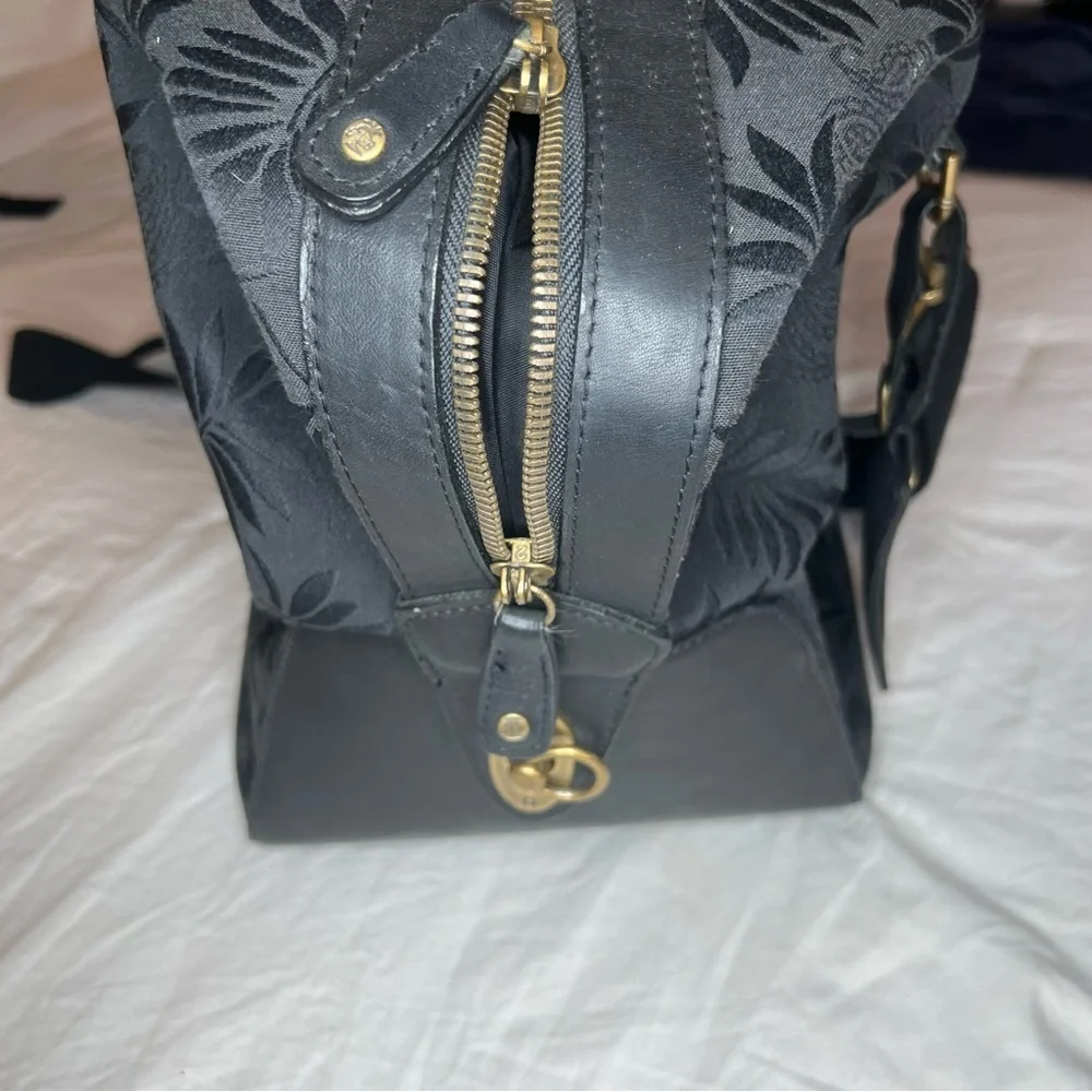 Tommy Bahama Large Black Duffle Bag, Shoulder Strap Top Handles Leather Accents